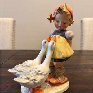 Goose Girl Hummel